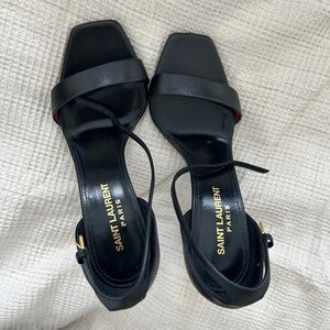 Yves saint laurent sandales